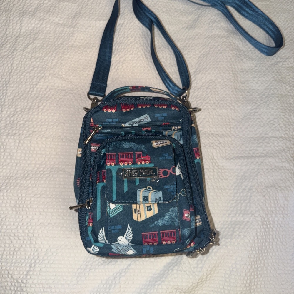 Jujube Harry Potter Platform 9 3/4, 8" Mini Backpack, Excellent